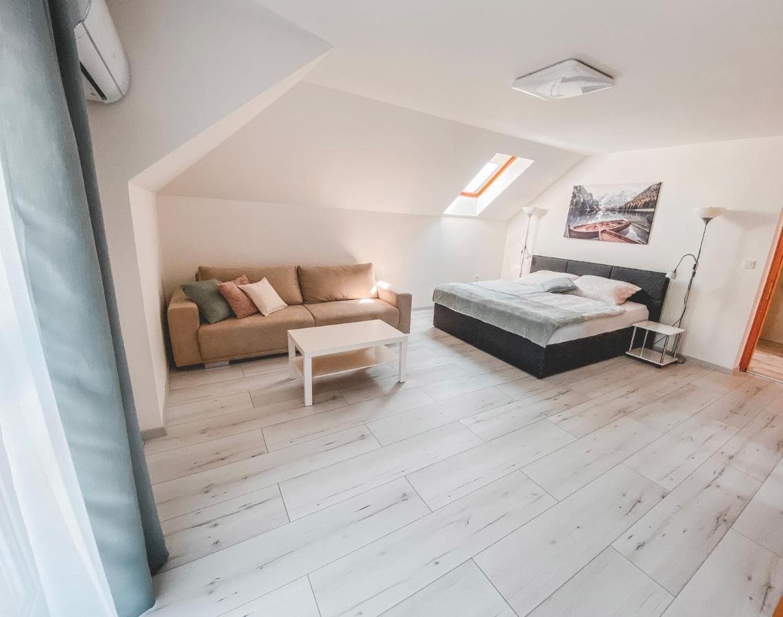Villa Tara Buek Bagian luar foto